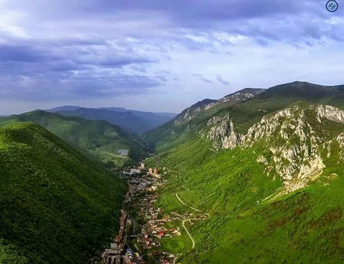 Hotel Holiday Maria Байле Херкулане Екстериор снимка